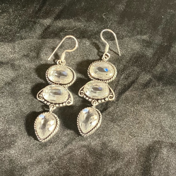 Sterling Silver & quartz 3 inches darling earrings - Picture 3 of 5